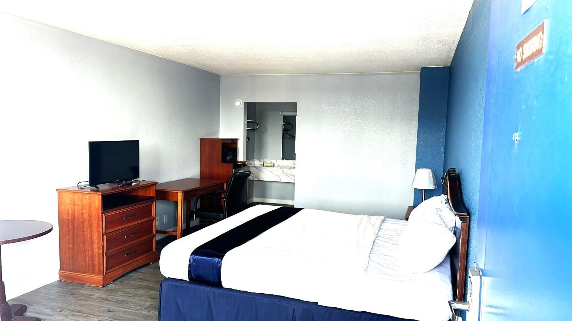 Travelodge By Wyndham Salisbury Md Exterior photo